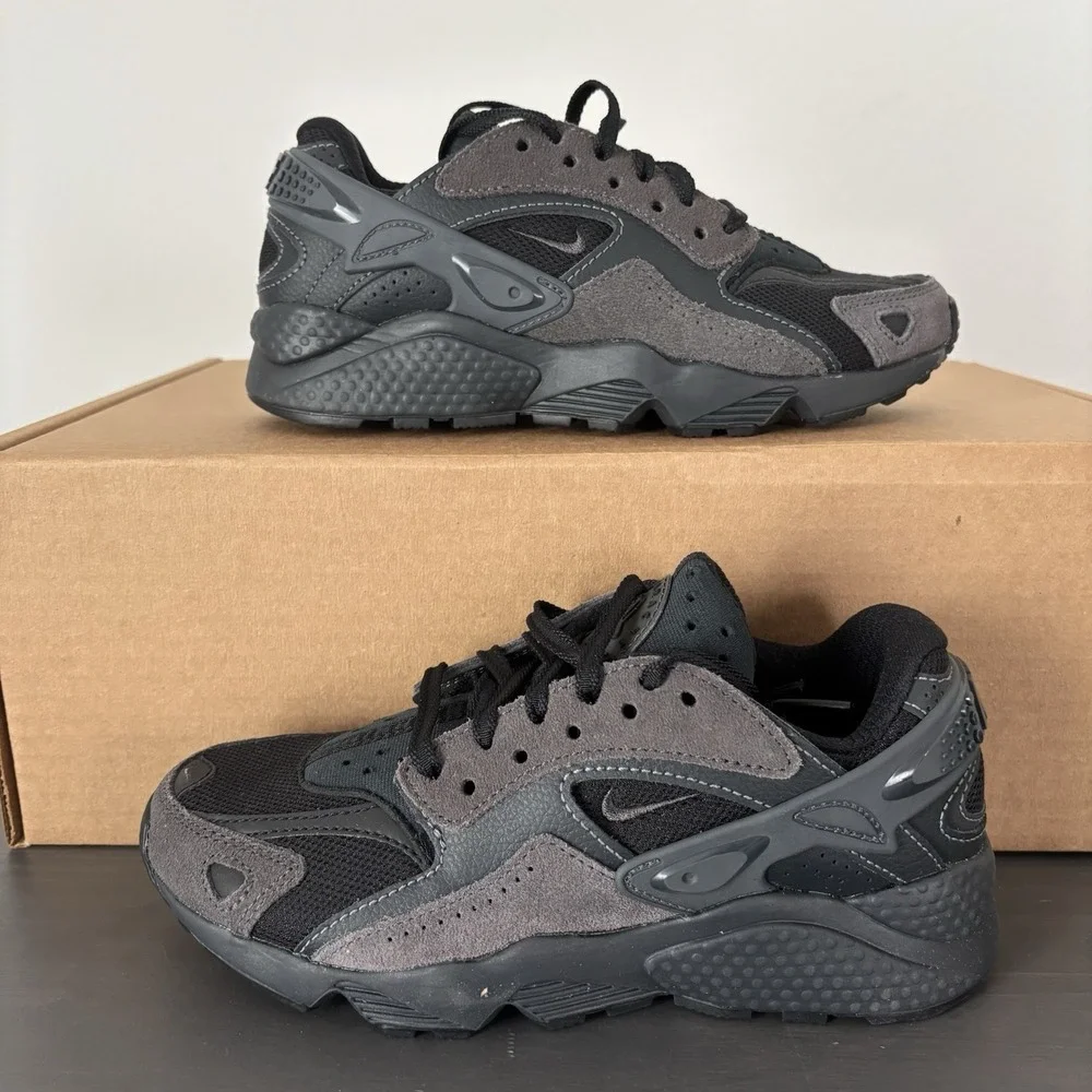 Nike Air Huarache Run Casual‎ Sneakers Black Anthracite Youth Size 4.5
